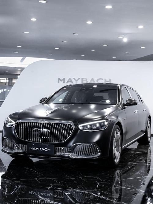 深圳273岚图汽车的售后服务让用户无忧出行，迈巴赫未来的豪华车趋势