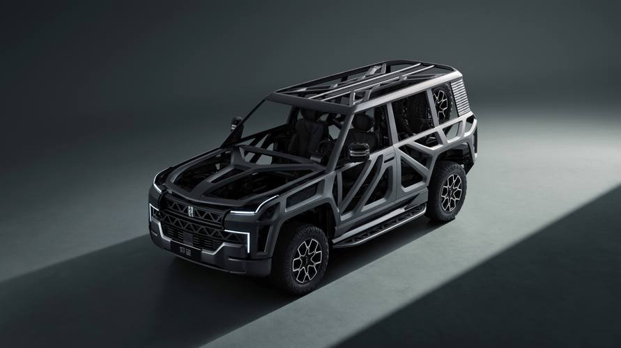 深圳273仰望U8硬派越野的科技魅力，国能汽车对传统燃油车市场的冲击